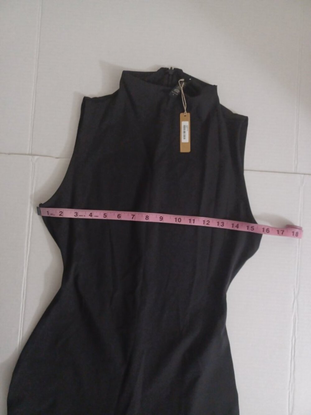 SKIMS ALL IN ONE MOCK NECK SLEEVELESS JUMPSUIT ONX SIZE LARGE STYLE# BS-BSF-0760 - Picture 14 of 16